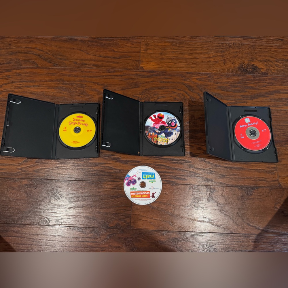 {Sesame Street# DVD bundle Collection - Picture 5 of 14